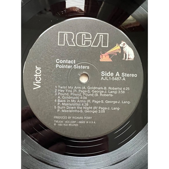 Pointer Sisters Contact LP 1985 RCA Victor AJL1-5487 - Picture 5 of 8
